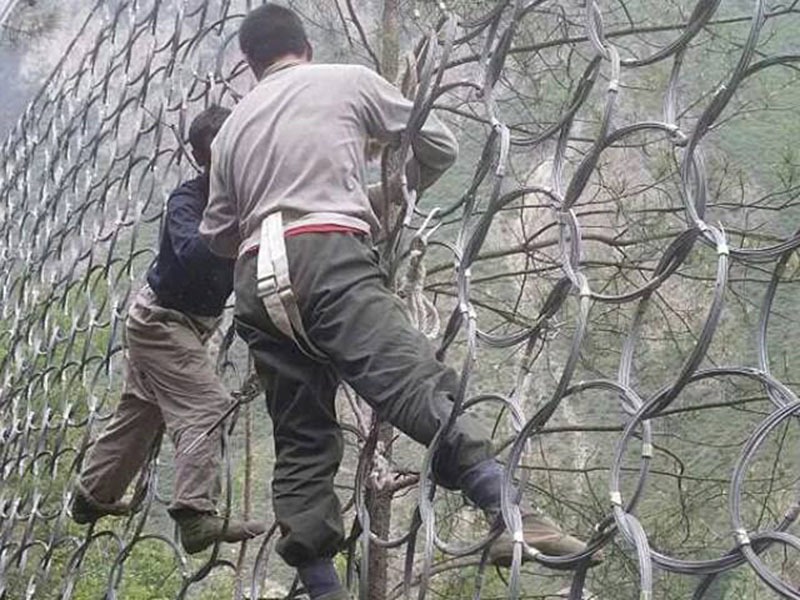 �s�����ٹ�·��ˮ�Ӷ�߅�·��o(h��)����